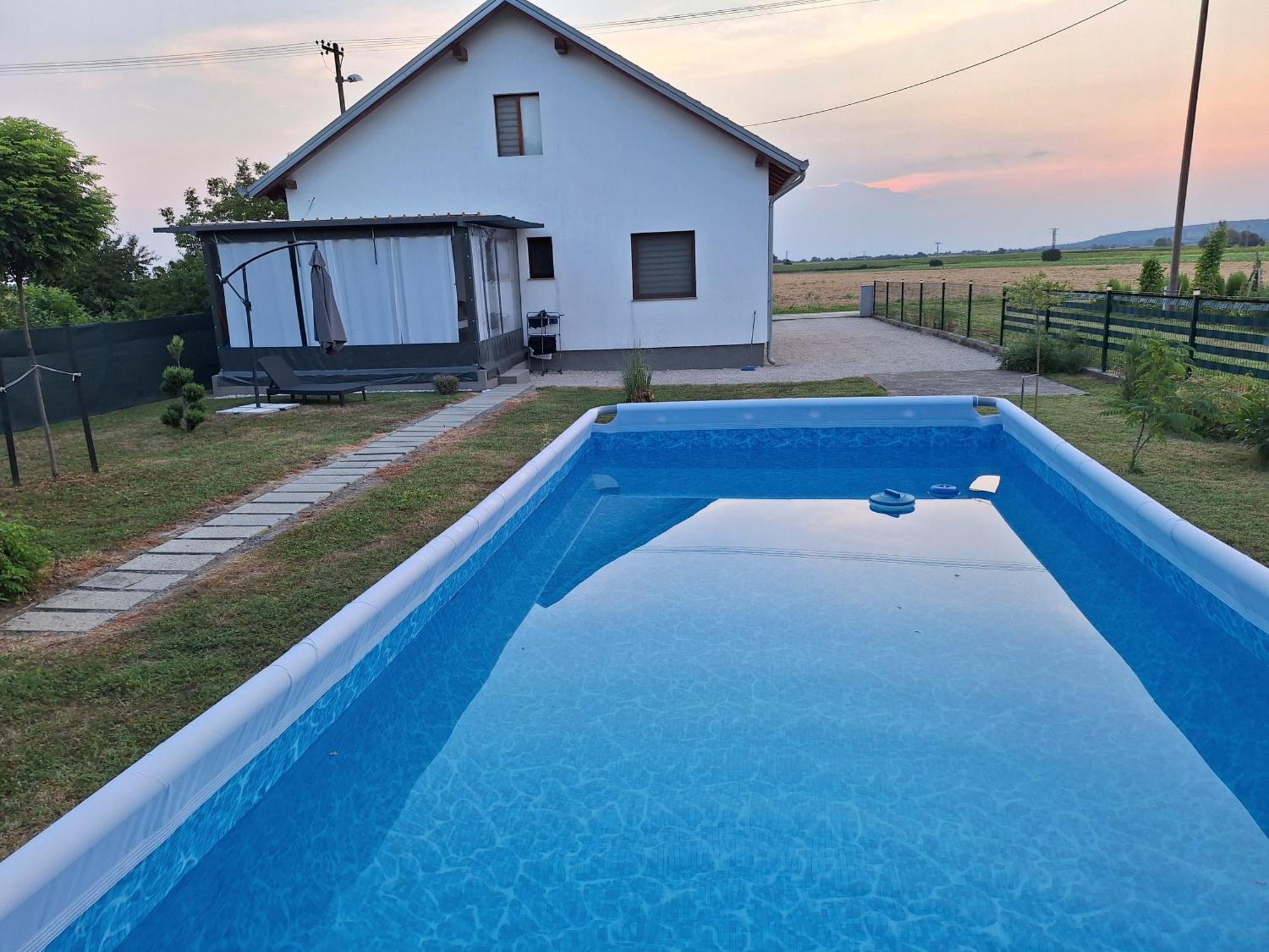 Villa Kuca Za Odmor Domus Alba Branjin Vrh Esterno foto